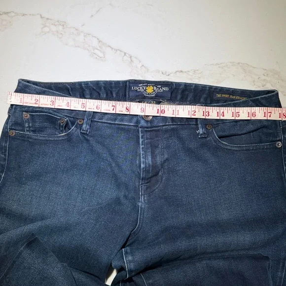 LUCKY BRAND Jeans, Sweet Jean Straight, Dark Blue Size 14/32 - Picture 9 of 9